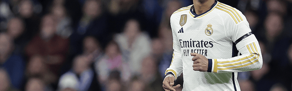 法甲前瞻：里昂VS里尔 周日013焦点战 主场六连胜劲旅冲欧VS客场止颓残阵的欧冠资格博弈