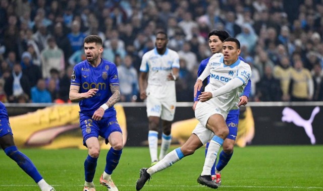 法甲第16轮战罢，榜首再次易主：马赛、朗斯赢球形势分析