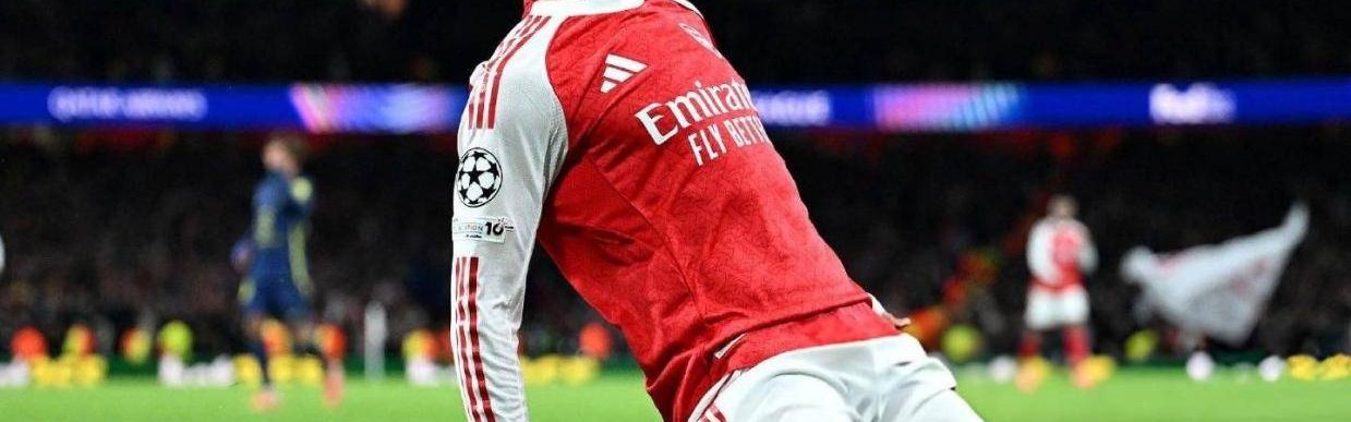 马丁内利三连杀剑指世界杯，阿森纳欧冠9场零封创历史