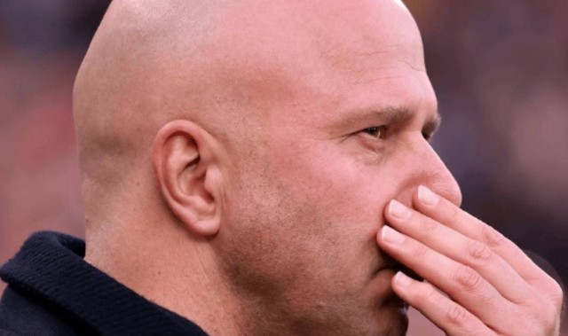 利物浦客战热刺或损七员大将 阿尔内·斯洛特遭遇双重伤病打击