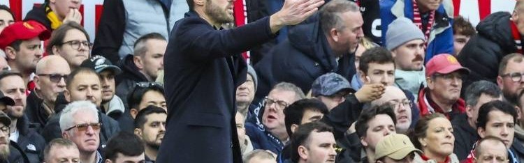 客胜枪手喜提两连胜！临时主帅卡里克为何总能在曼联“救火”成功