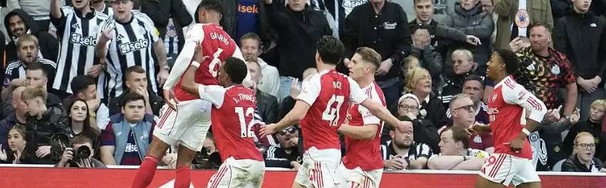 1.12亿解约金+3大下家哄抢！穆帅去向引爆足坛，是救赎还是谢幕？