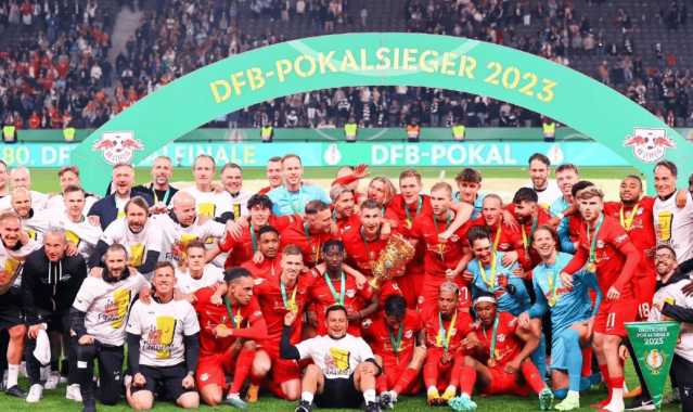 周六德甲足球赛事分析预测：斯图加特vs拜仁 莱比锡vs法兰克福